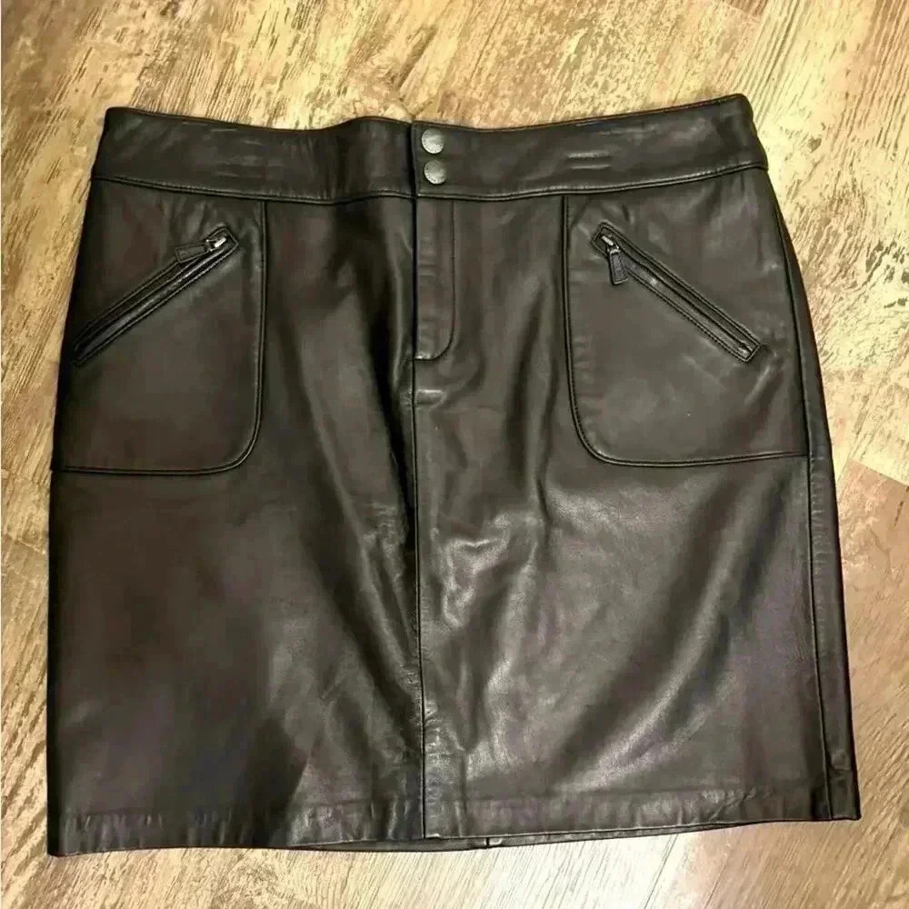 Vintage LAUREN Ralph Lauren 100% SOFT Black Leather Pencil Skirt with Pockets